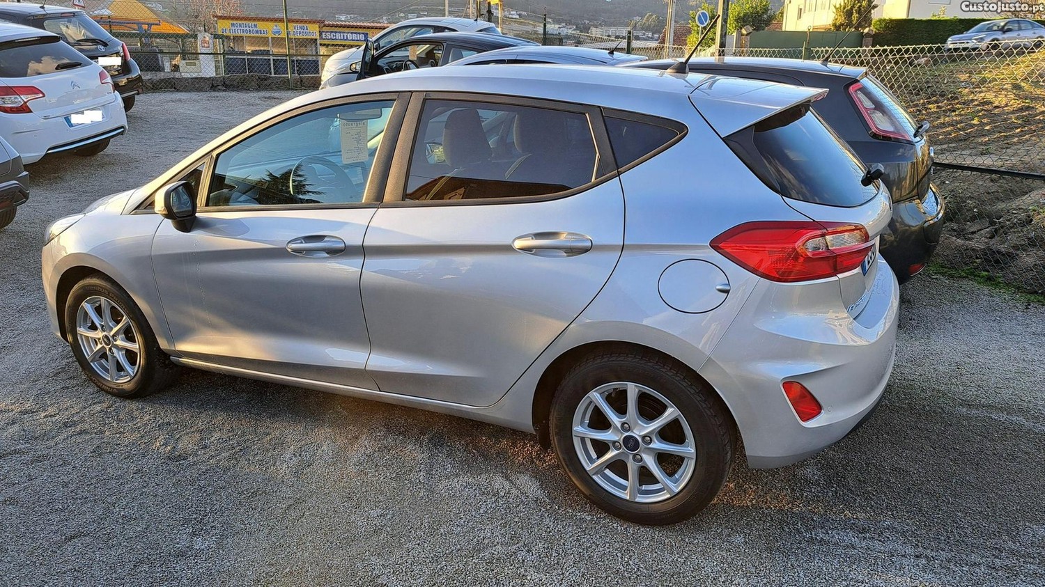 Ford Fiesta 1.5 TDCi Active - 18 foto 5