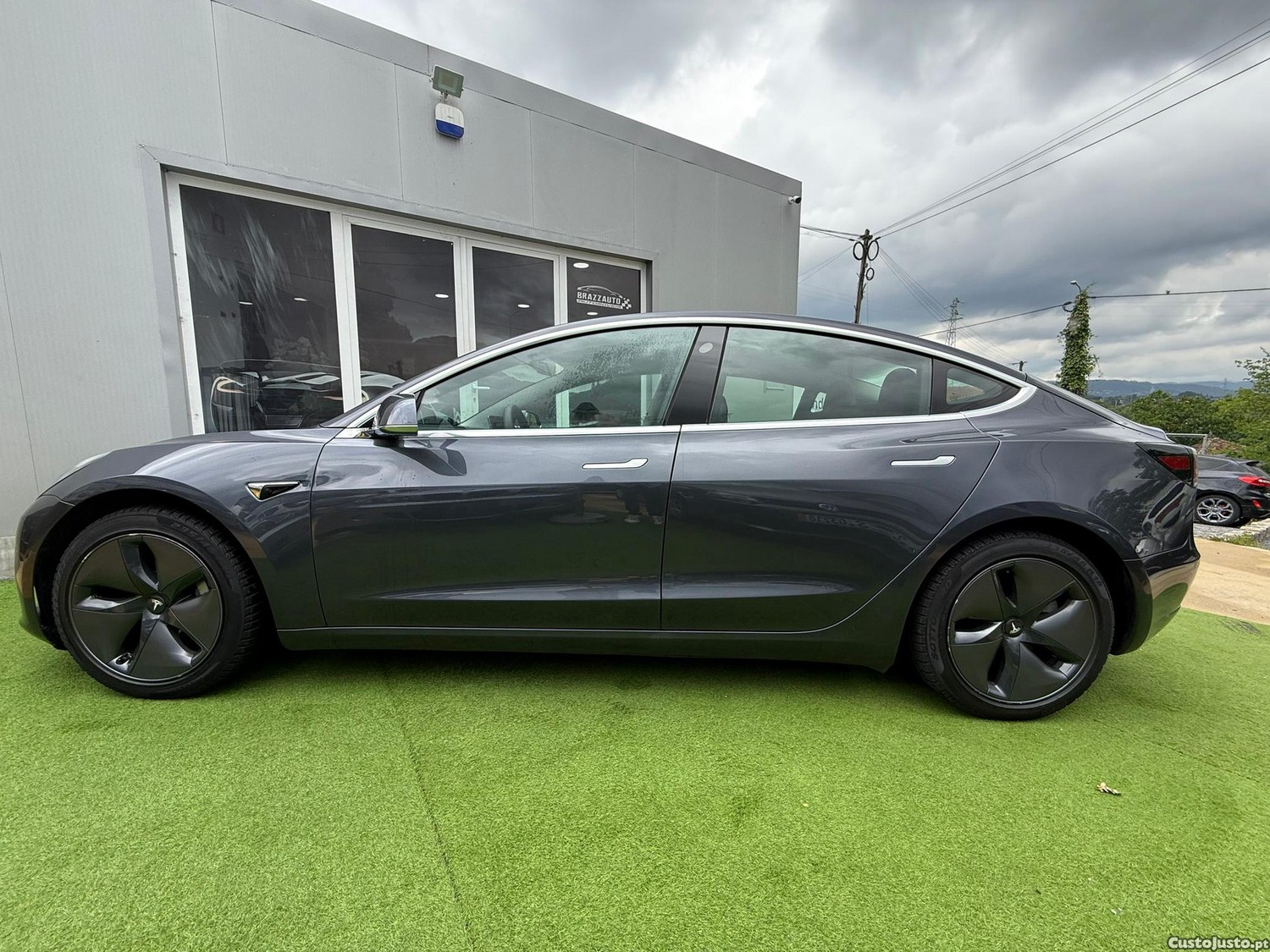 Tesla Model 3 Long-Range Dual Motor AWD — fotografia 24