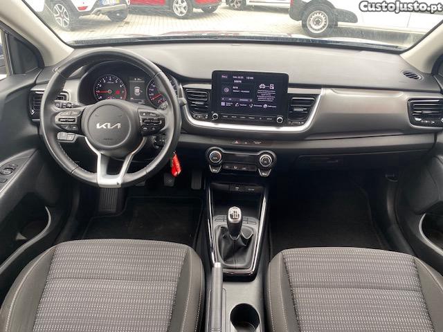 Kia Stonic 1.0 T-GDI 100 Cv — fotografia 6