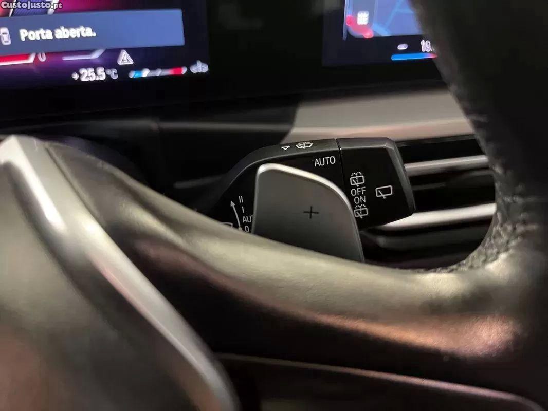 BMW 318 D auto — fotografia 25