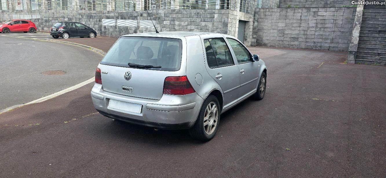Volkswagen Golf HighLine 1.4i 2 anos inspecção — fotografia 5