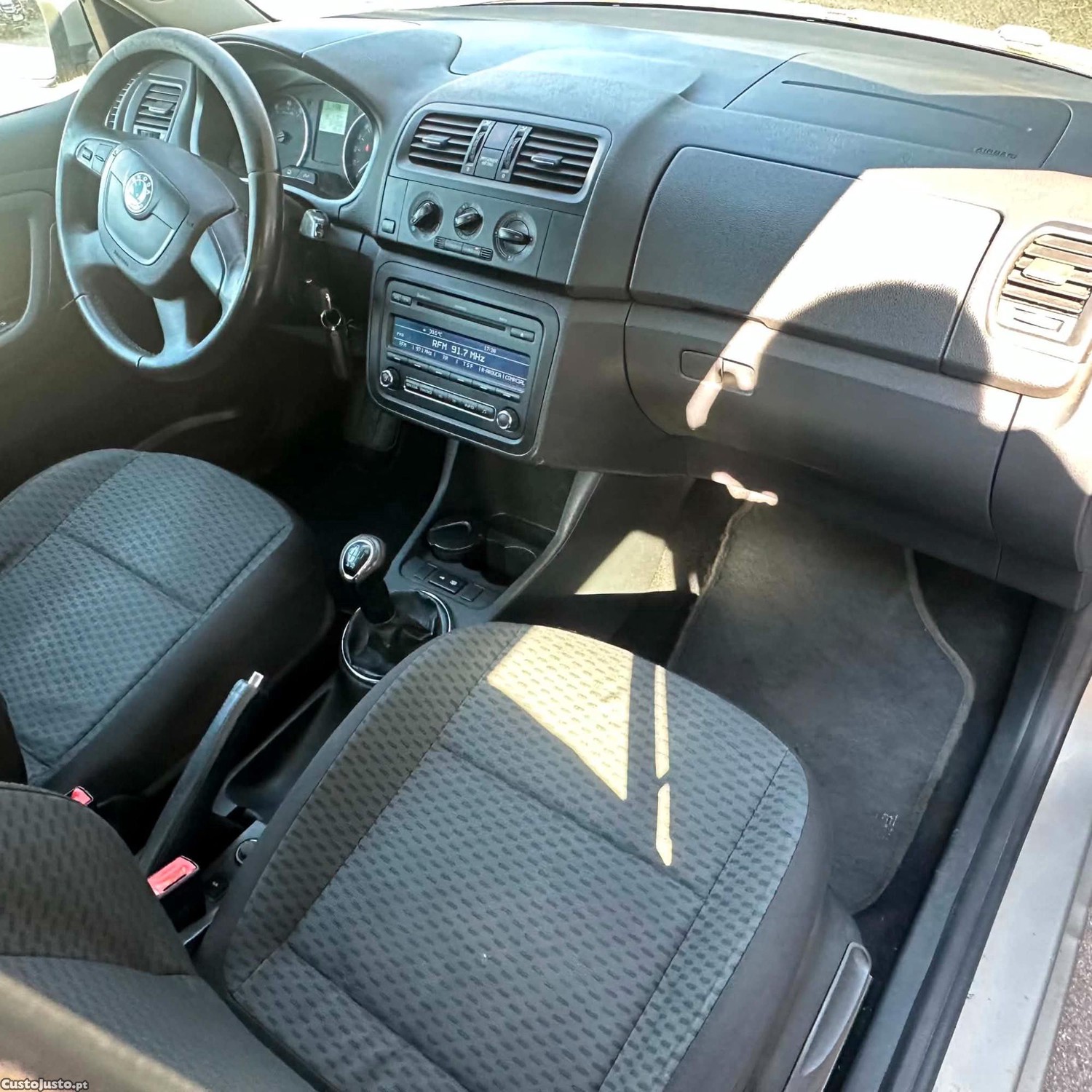 Skoda Fabia Break 1.4 Elegance - 10 foto 3