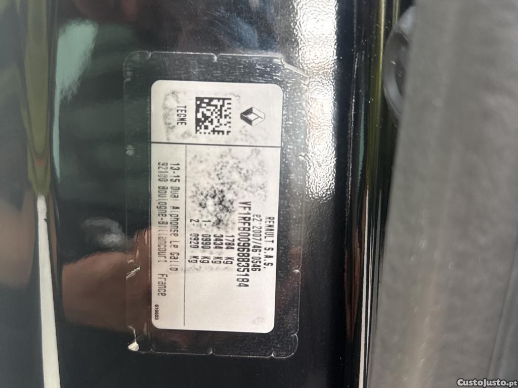 Renault Mégane 1.3 TCe Limited 140cv — fotografia 11