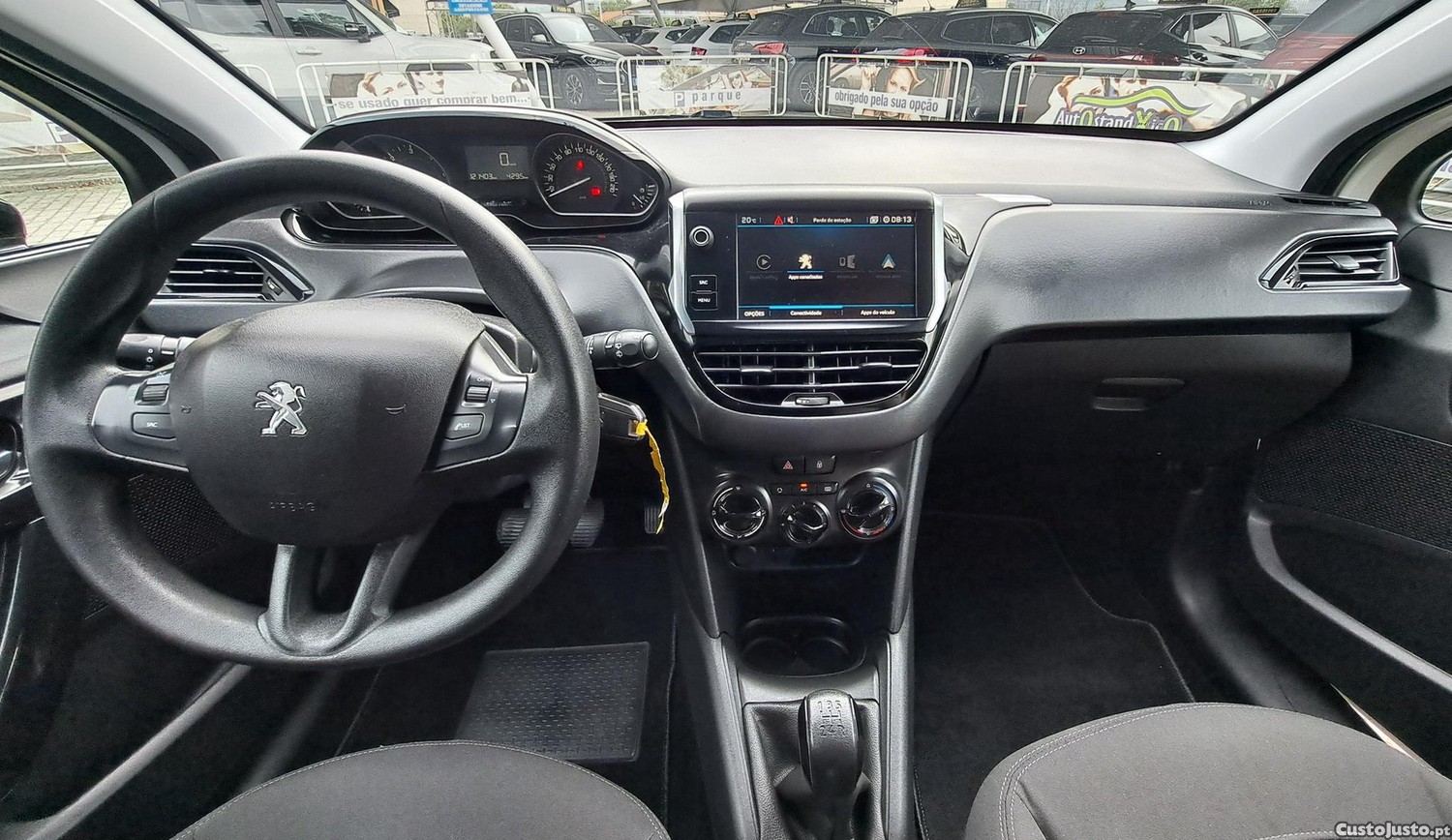 Peugeot 208 1.5 BlueHDi Active — fotografia 11