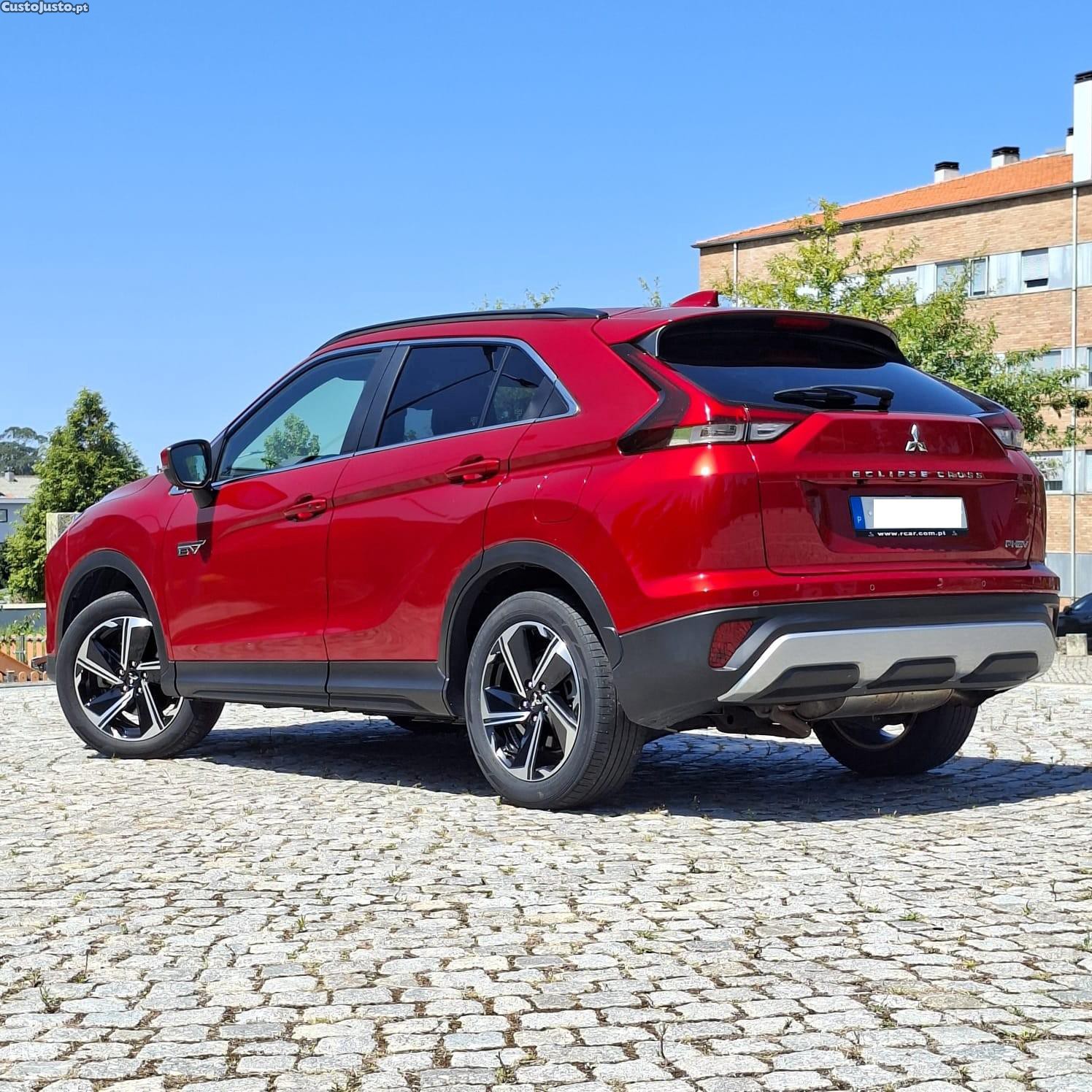 Mitsubishi Eclipse Cross 2.4 PHEV eMotion — fotografia 6