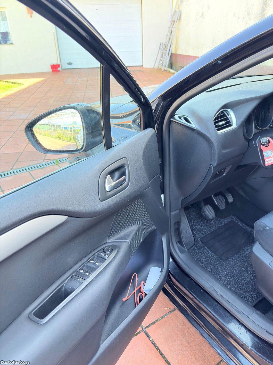 Citroën C4 1.6 hdi — fotografia 3