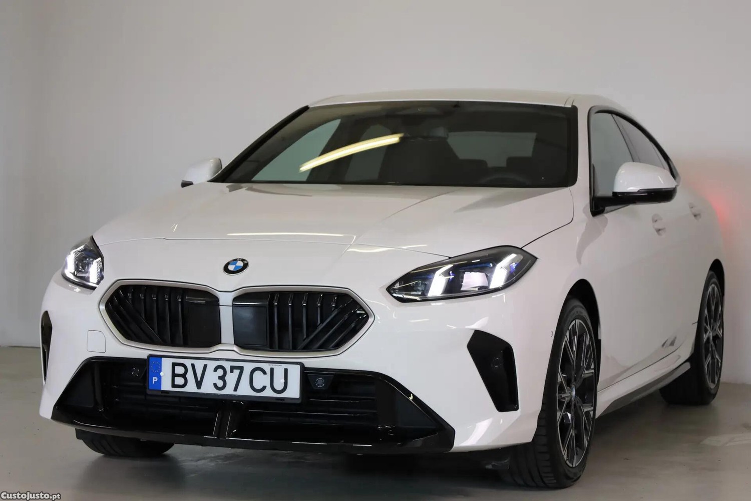 BMW 216 Pack Desportivo M Pro — fotografia 16