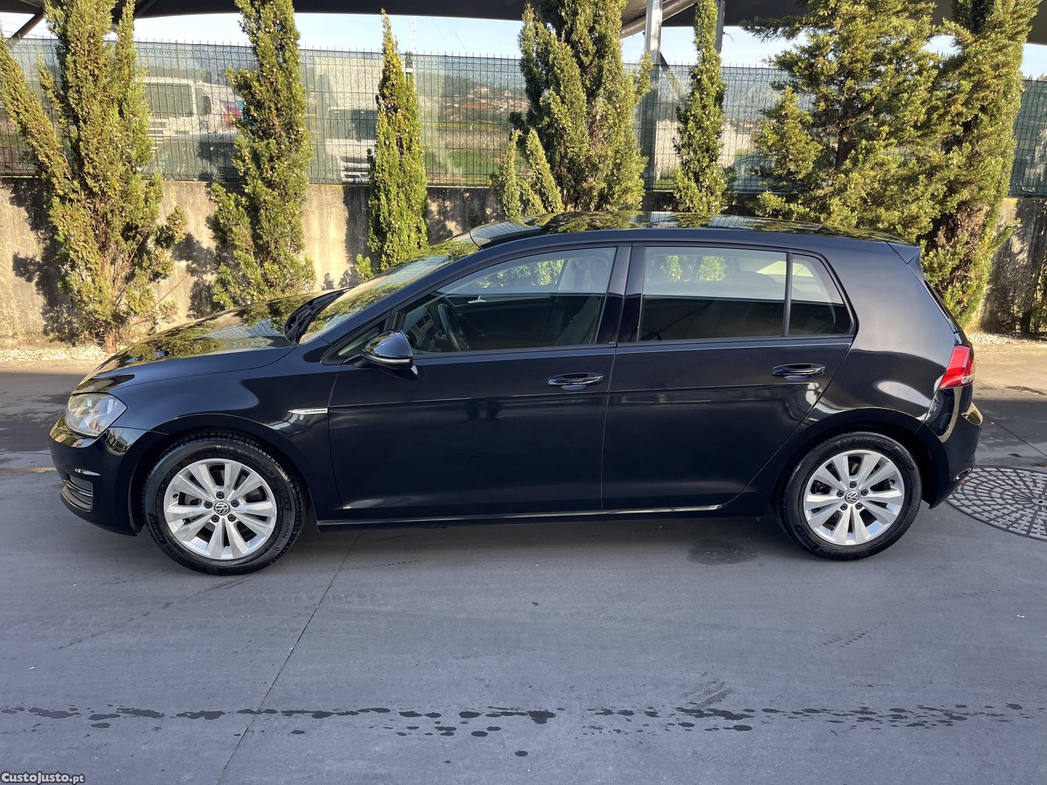 Volkswagen Golf 1.6Tdi BLUEMOTION — fotografia 8