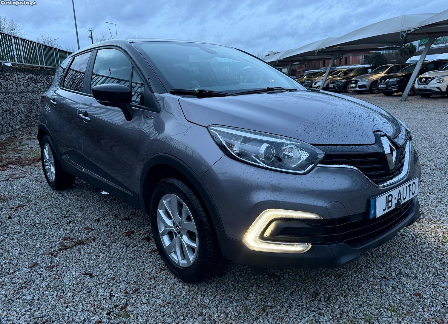 Renault Captur 0.9 TCE Exclusive — fotografia 12