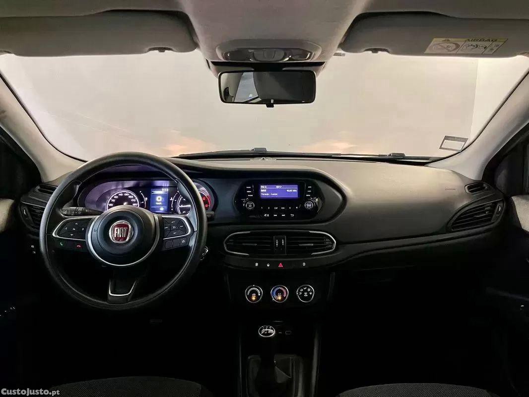 Fiat Tipo 1.3 multijet city life — fotografia 26