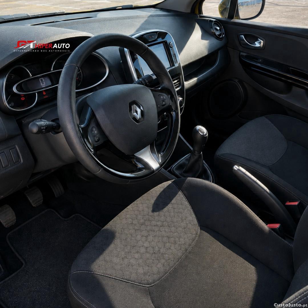 Renault Clio 1.5 dCi Confort — fotografia 7