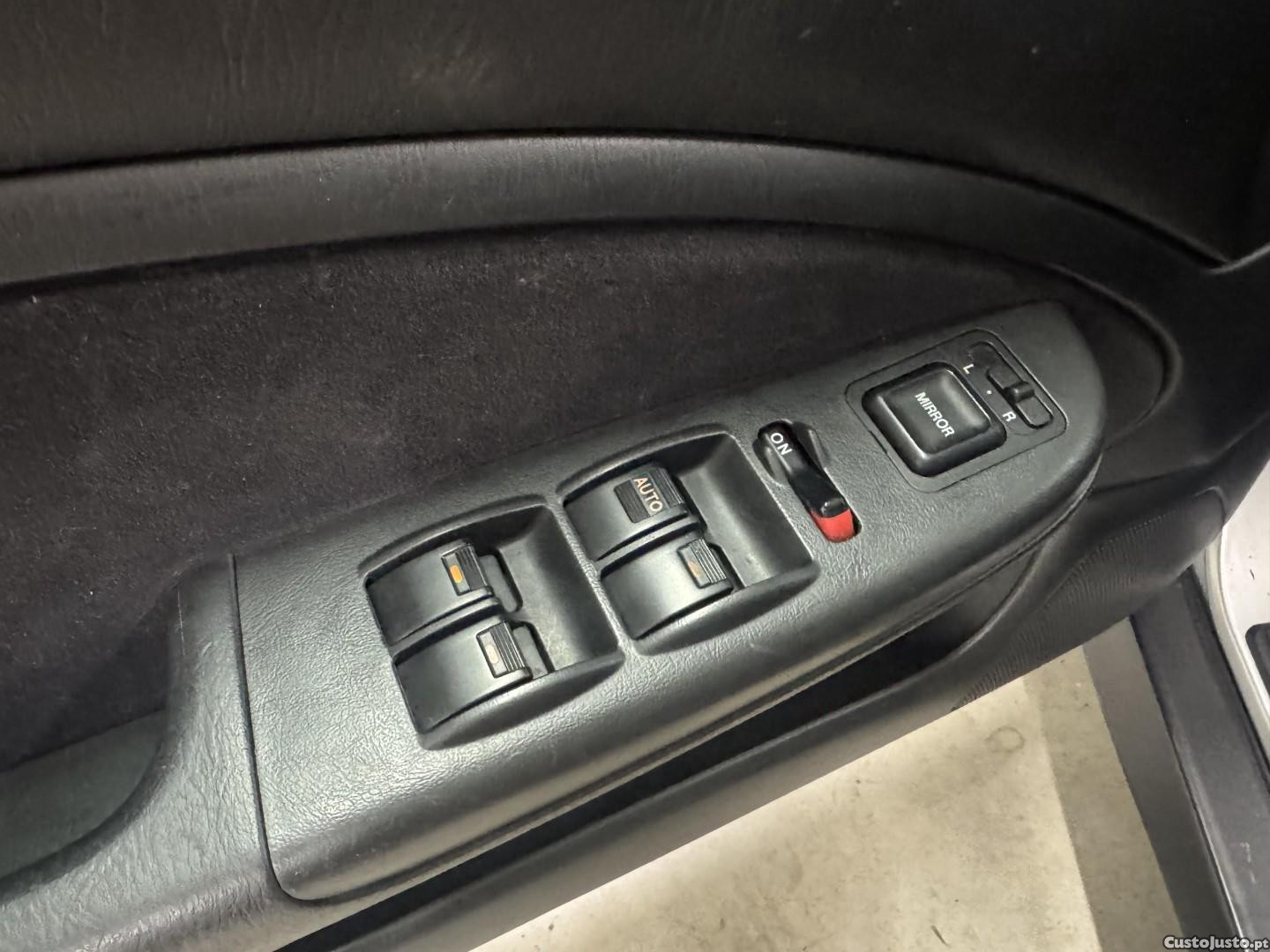 Honda Accord 1.6 LS — fotografia 6
