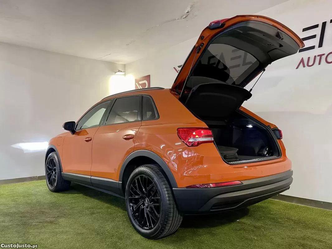 Audi Q3 45 tfsie s line s tronic — fotografia 4
