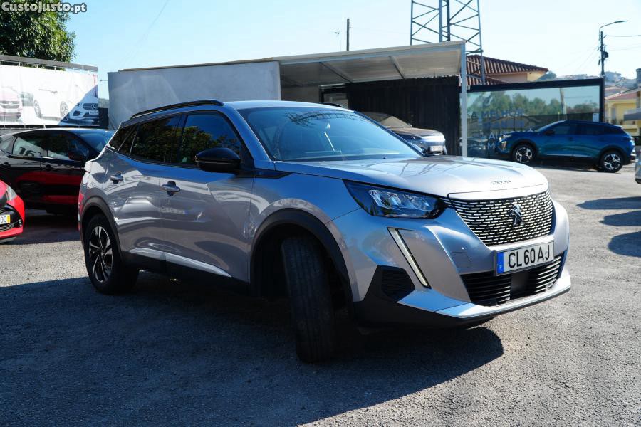 Peugeot e-2008 50 kWh Active Pack — fotografia 7