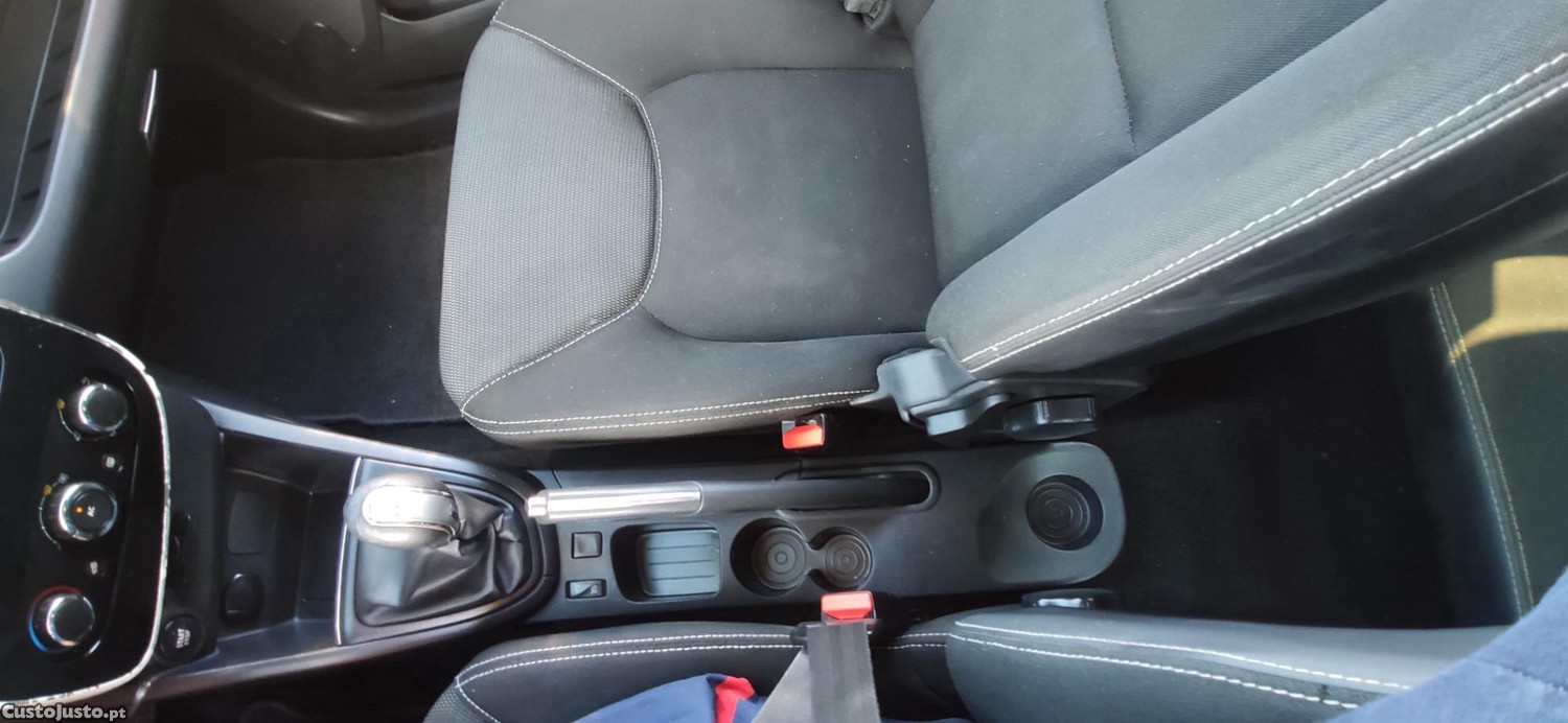 Renault Clio Carrinha — fotografia 7