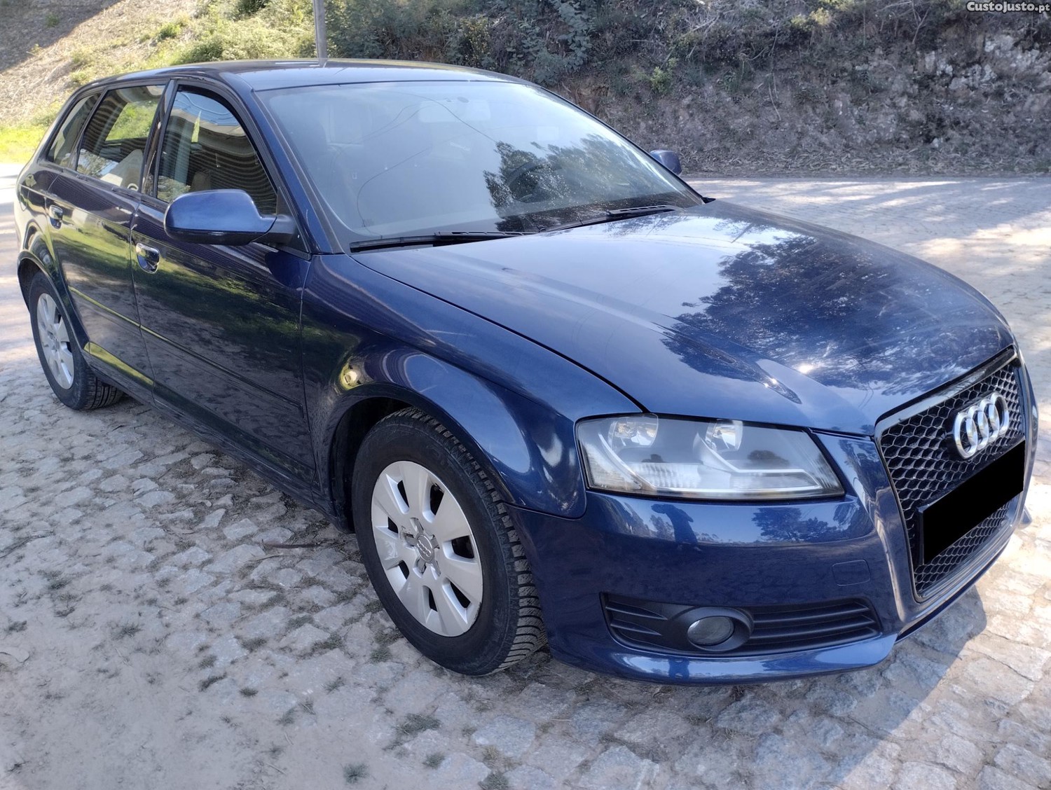 Audi A3 Sportback 1.6 TDI 105cv Attraction c/ Garantia — fotografia 22