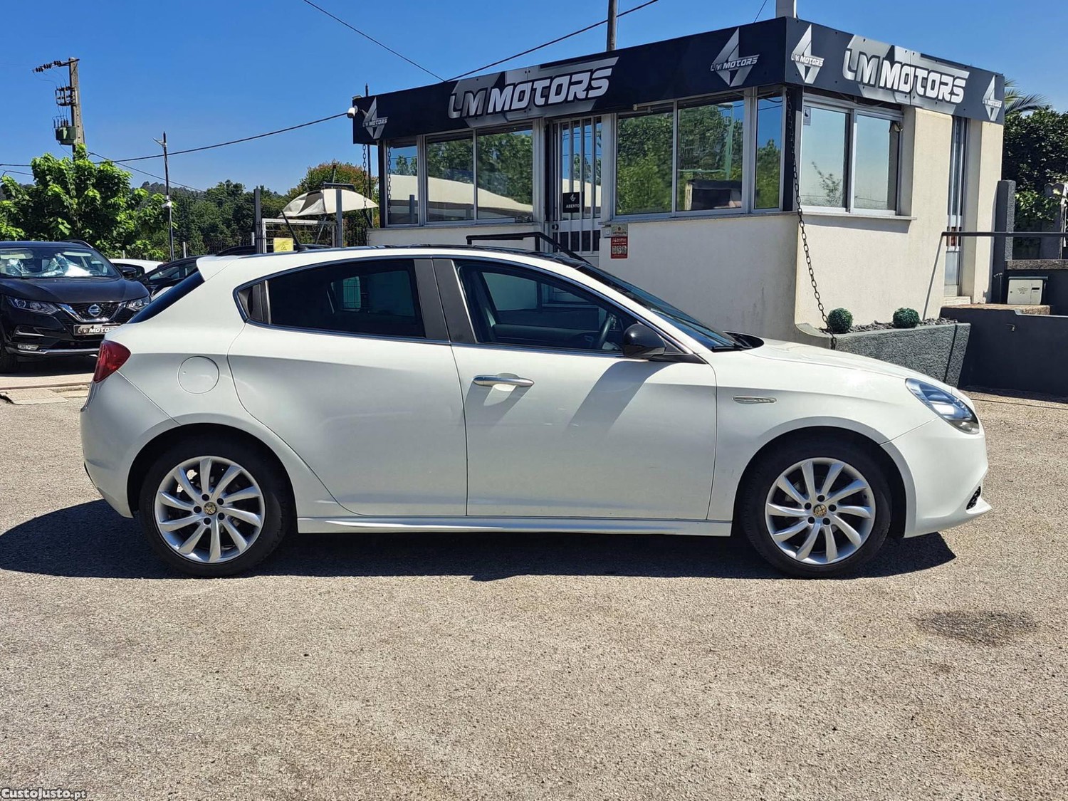 Alfa Romeo Giulietta 1.6 JTDM Distictive 105 cv — fotografia 20