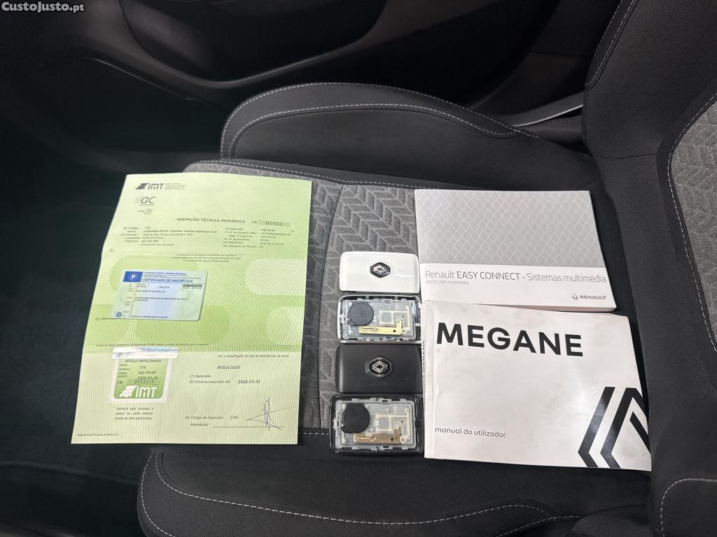 Renault Mégane 1.3 TCe Limited 140cv — fotografia 8