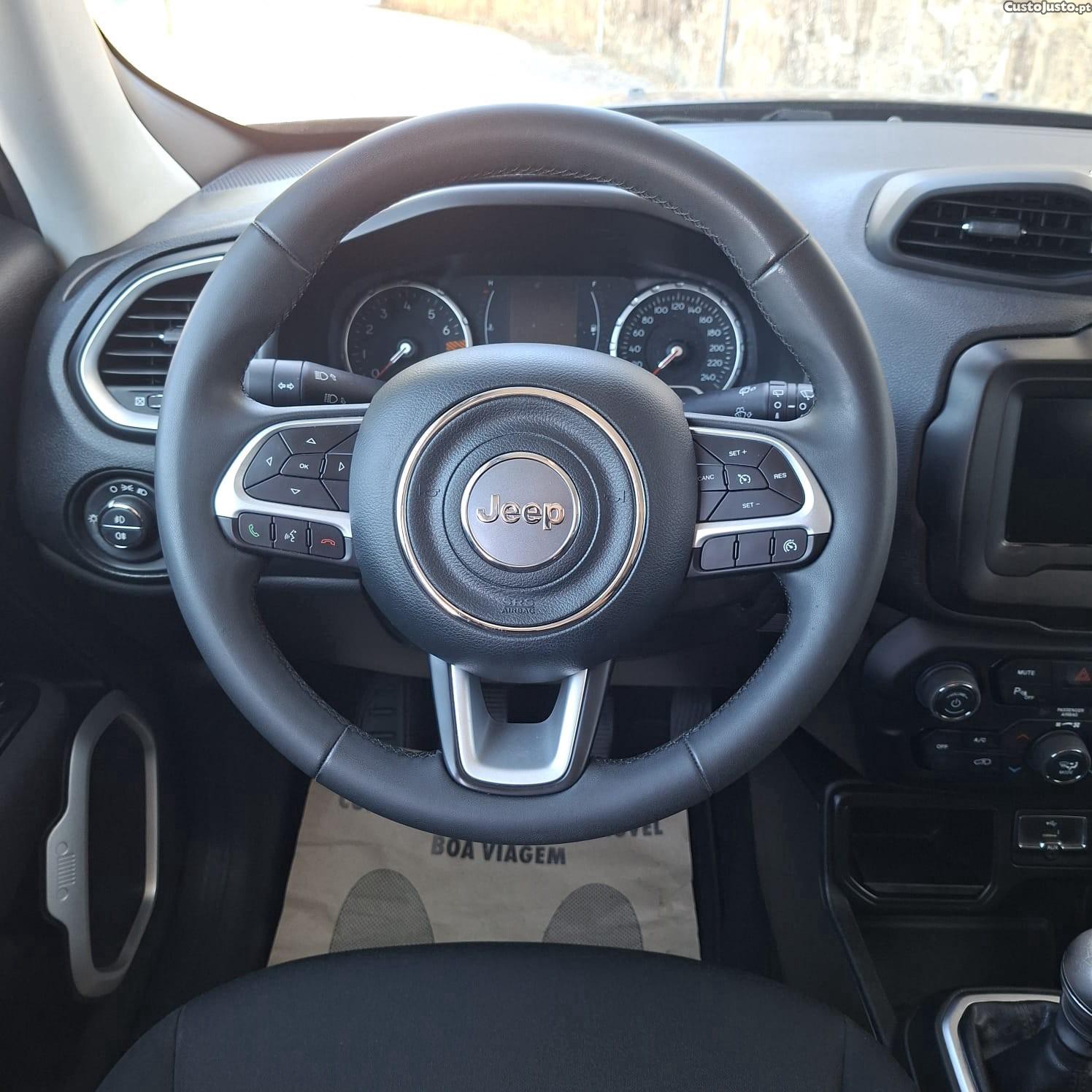 Jeep Renegade 1.0 T Longitude — fotografia 12