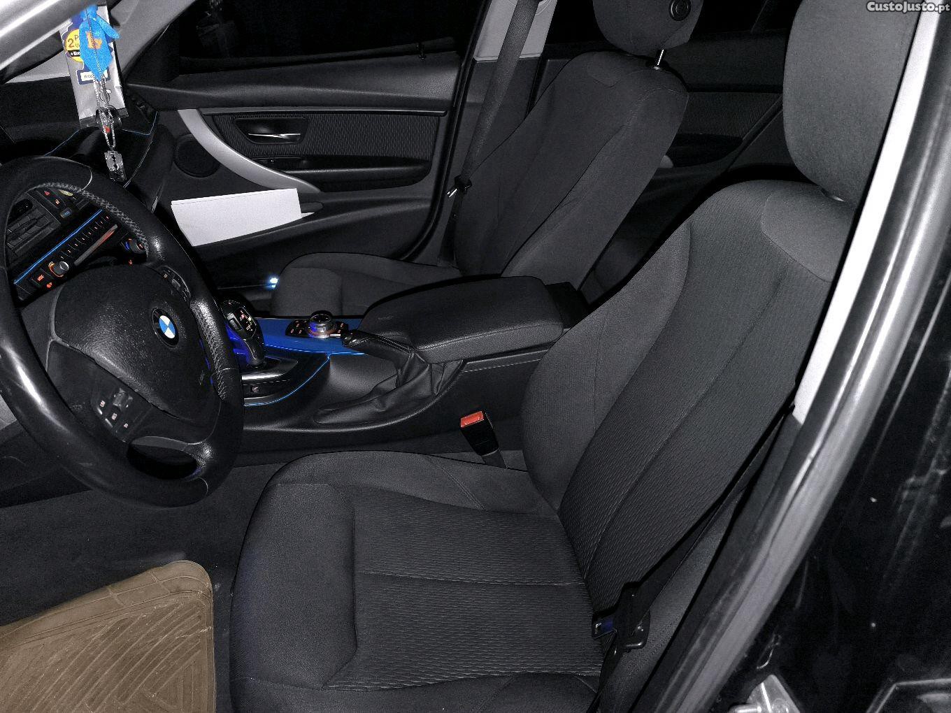 BMW 316 2.0 — fotografia 4