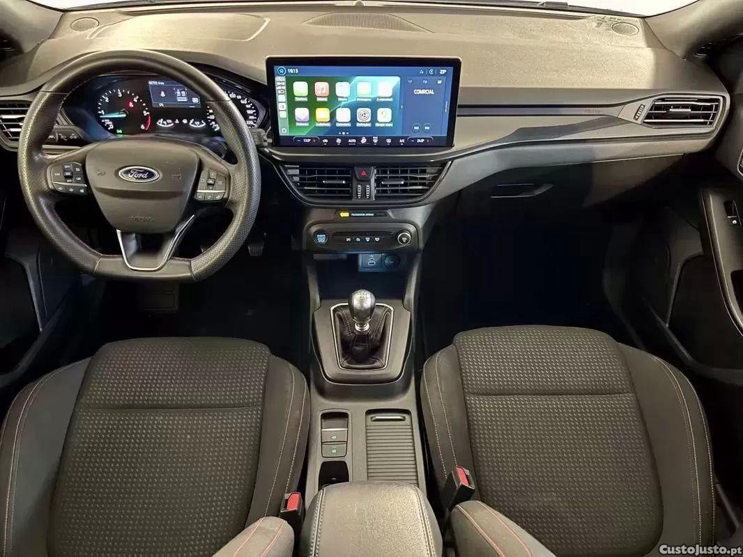 Ford Focus 1.5 tdci ecoblue st-line — fotografia 30