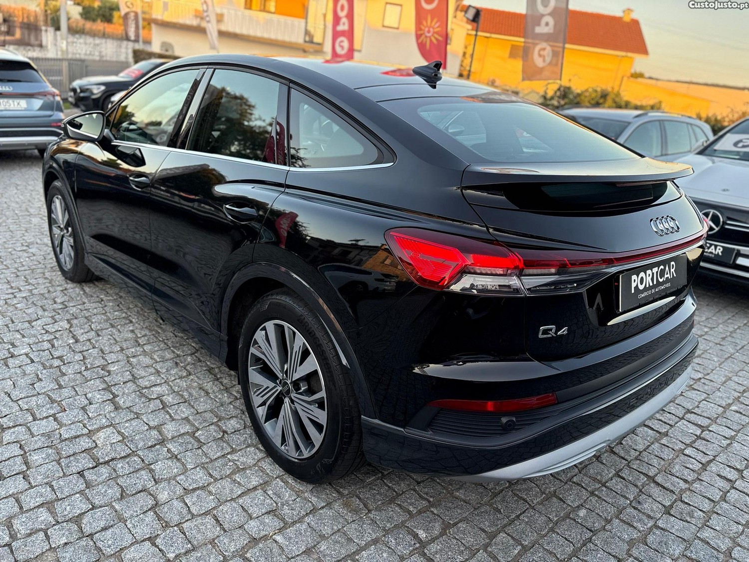 Audi Q4 Sportback e-tron 40 82 kWH — fotografia 15