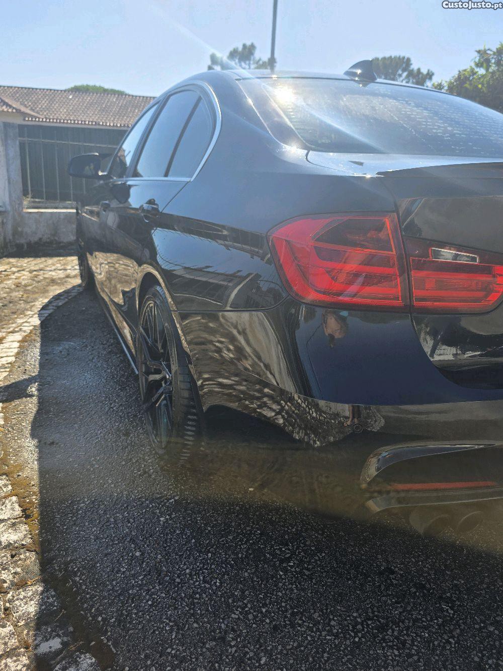 BMW 320 d pack m — fotografia 4
