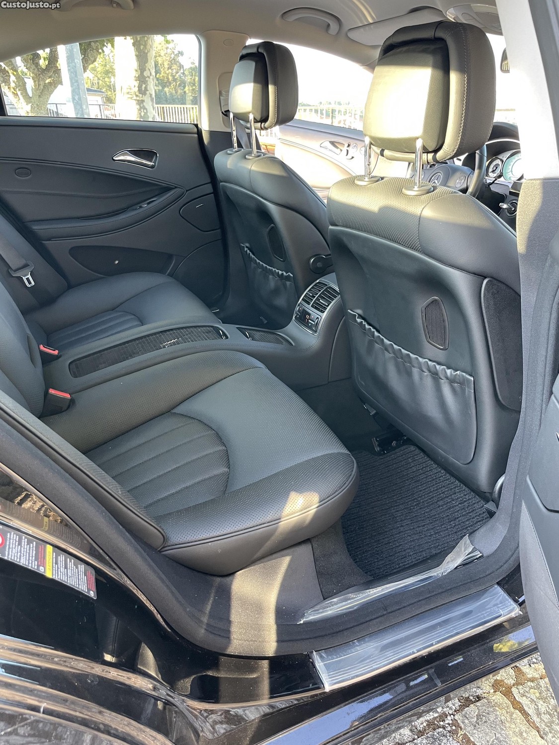 Mercedes-Benz CLS 350 CDI — fotografia 2