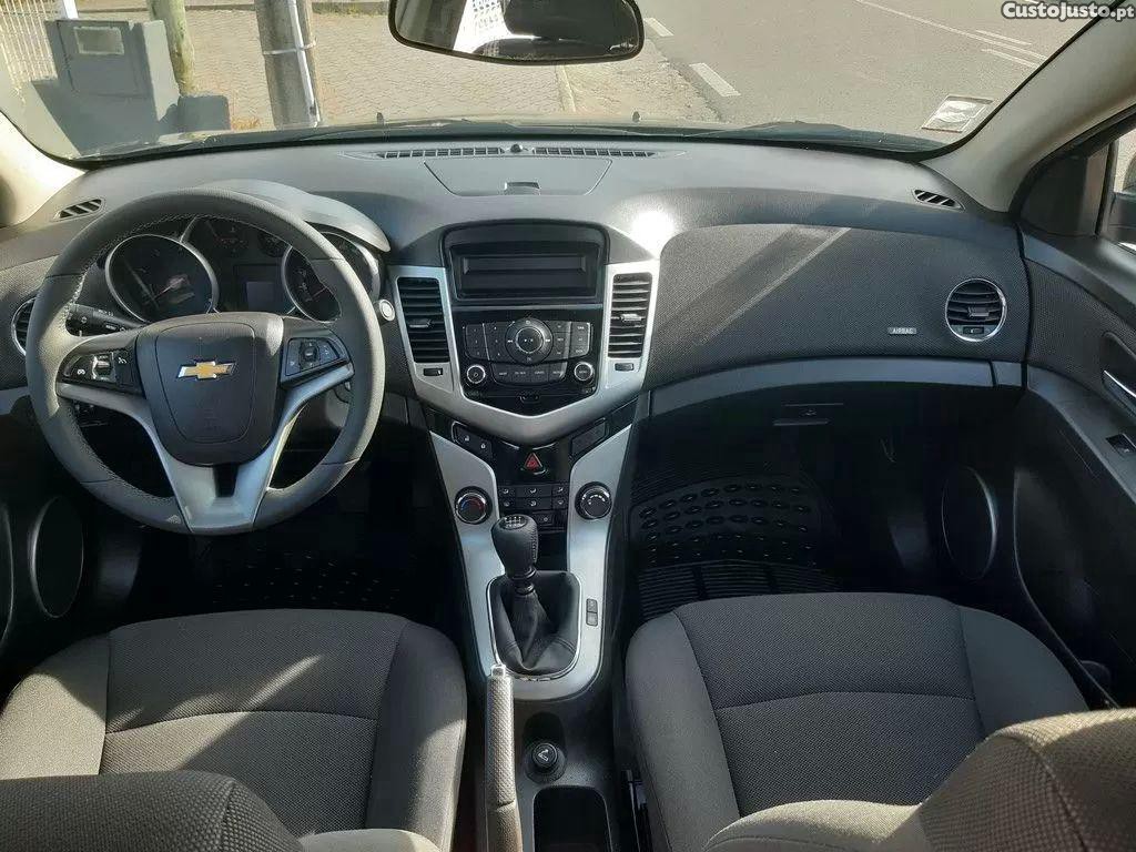 Chevrolet Cruze 1.7 vcdi ltz — fotografia 15