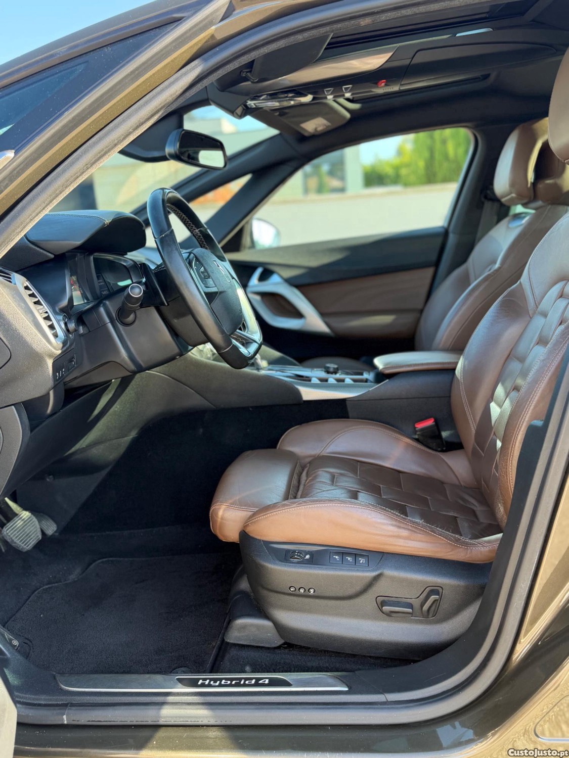 Citroën DS5 2.0 HDi Hybrid4 Sport Chic 200cv — fotografia 4