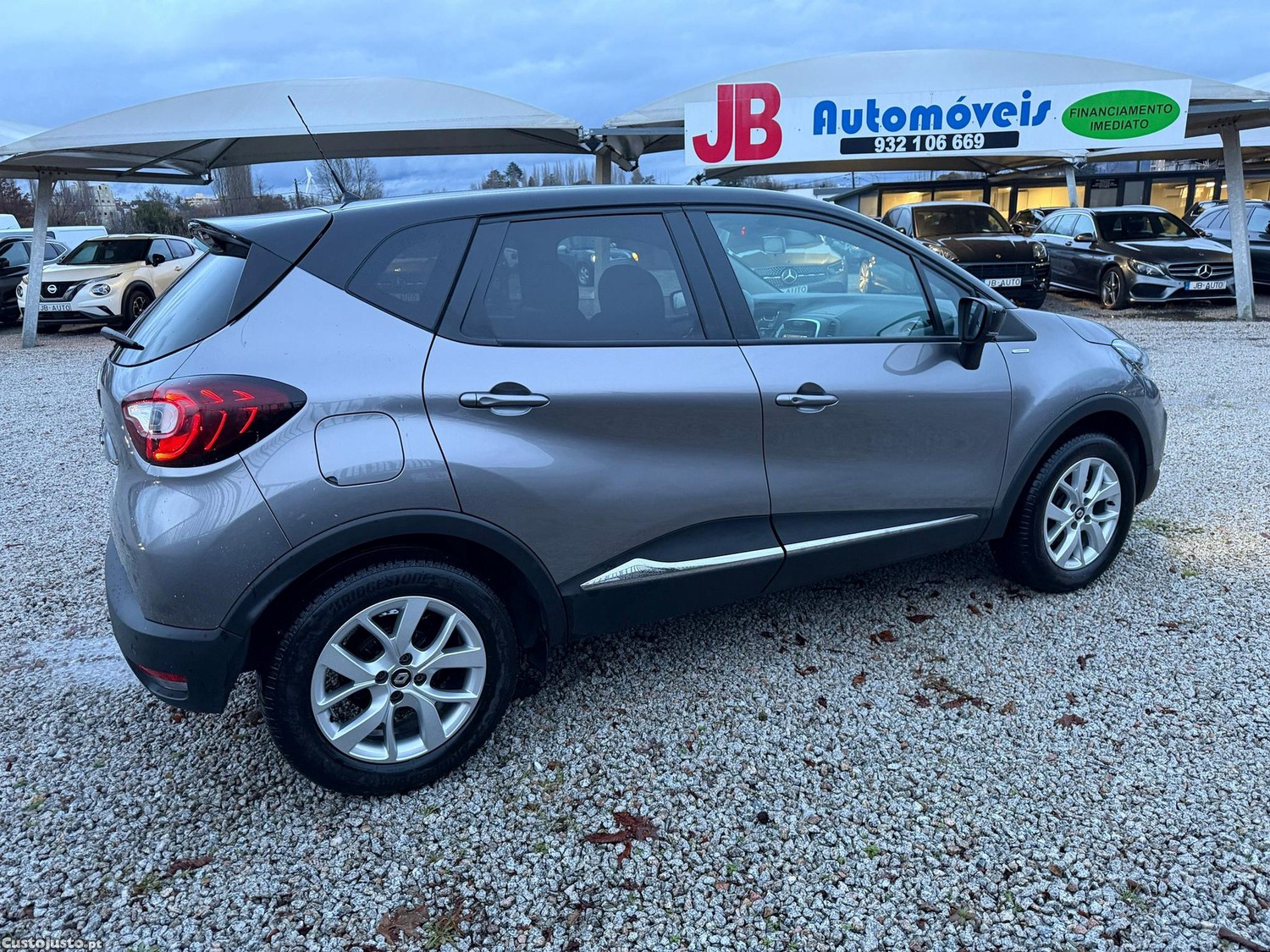 Renault Captur 0.9 TCE Exclusive — fotografia 9