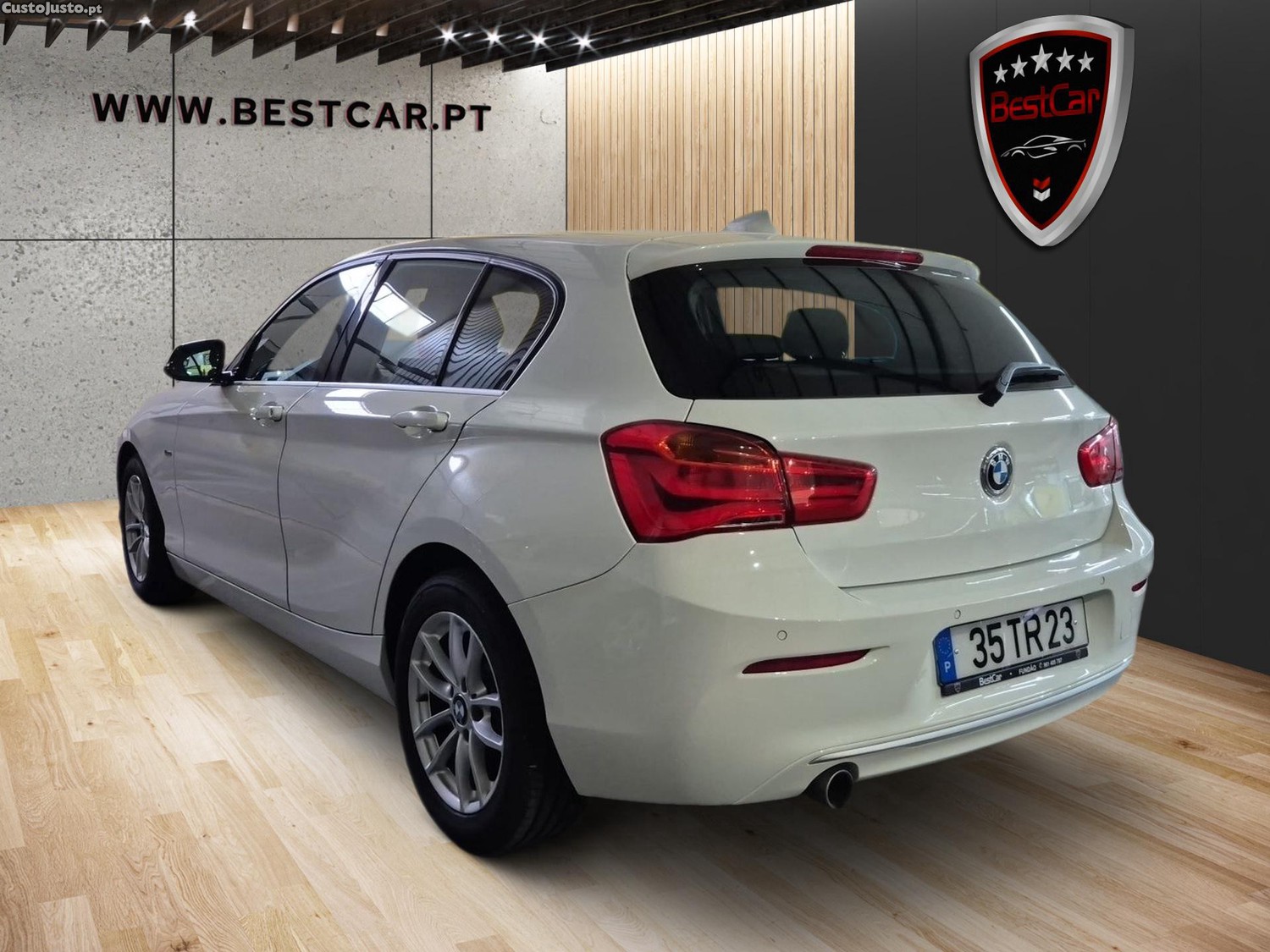 BMW 118 2.0d — fotografia 10
