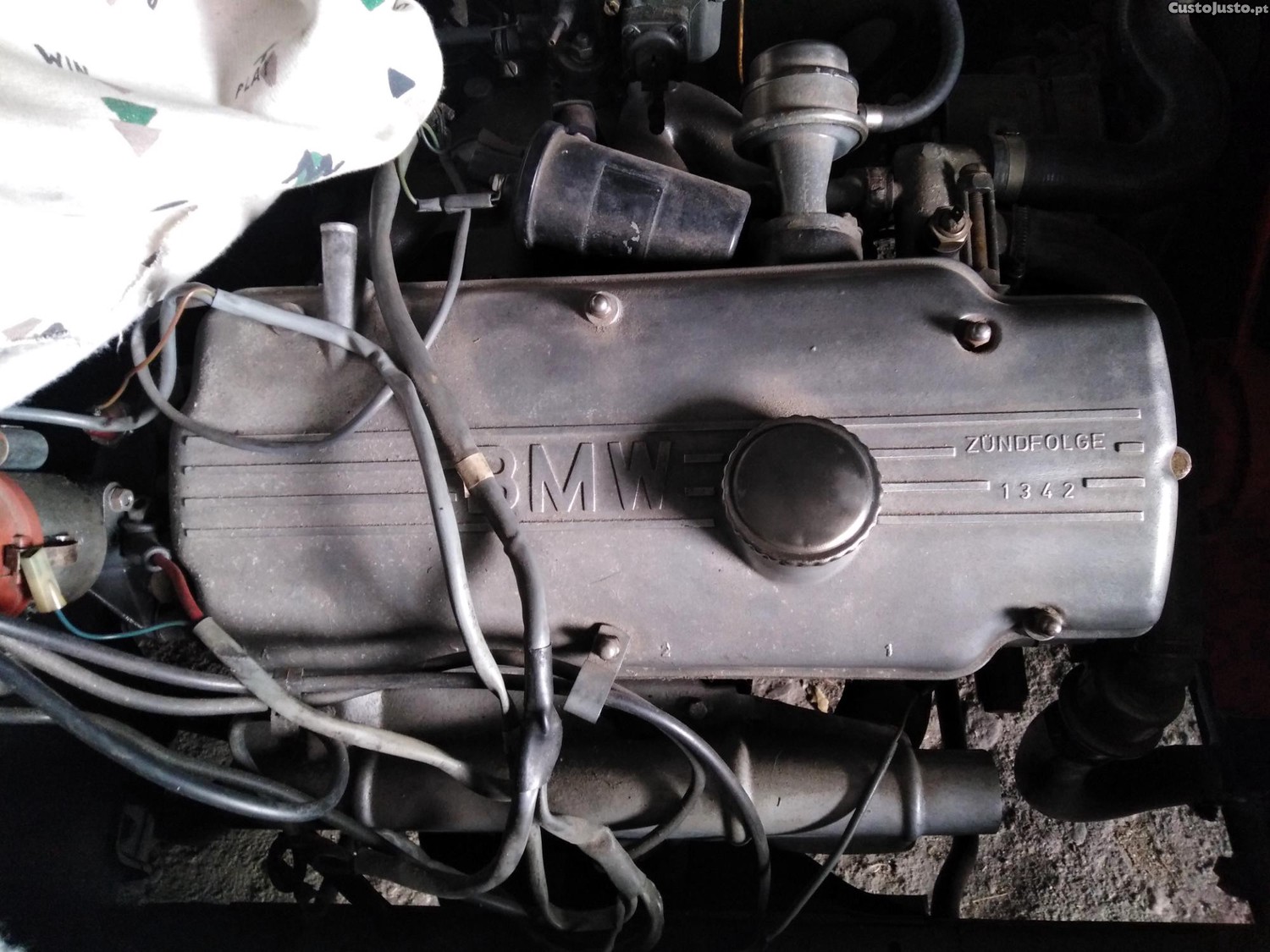 BMW 520 1975 — photo 5