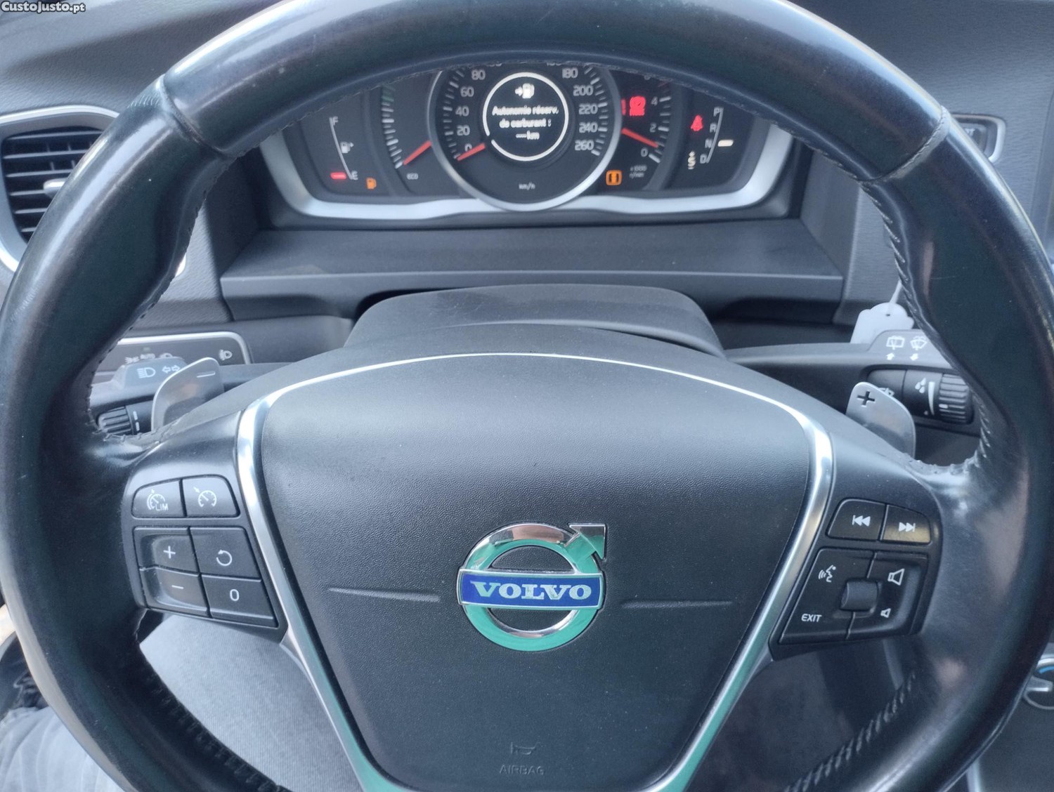 Volvo V60 2.0 D4 181CV MOMENTUM GEARTRONIC - "Motor " - C/ GARANTIA - COMO NOVA - "Preço Imbatível" — fotografia 5