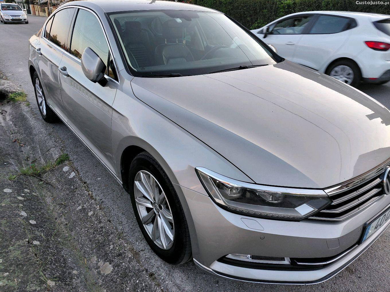 Volkswagen Passat 2.0 TDI Highline DSG — fotografia 10
