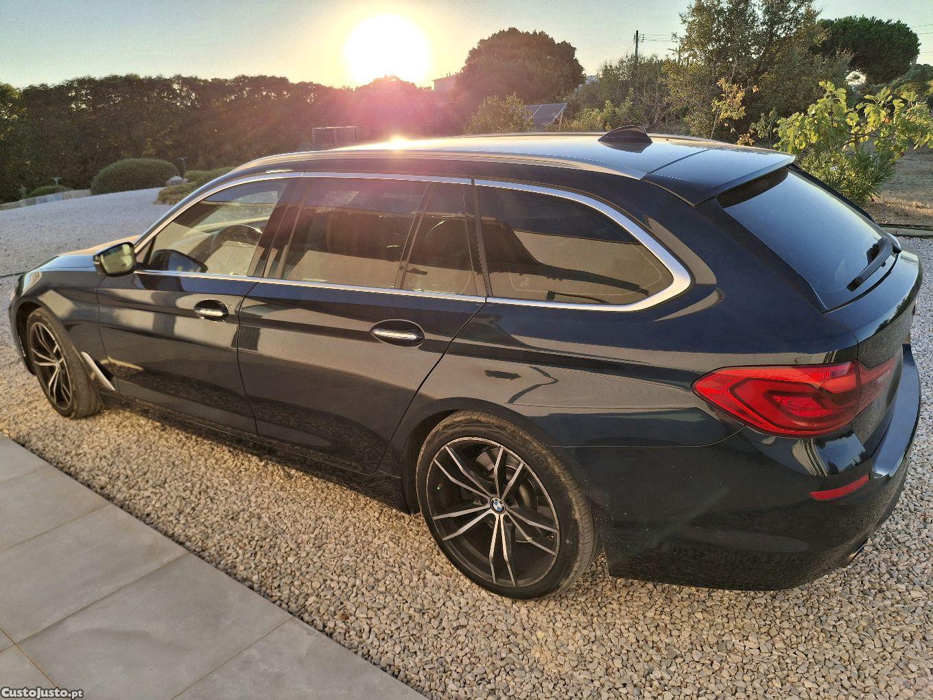 BMW 530 d Touring caixa auto — fotografia 10