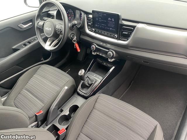 Kia Stonic 1.0 T-GDI 100 Cv — fotografia 5