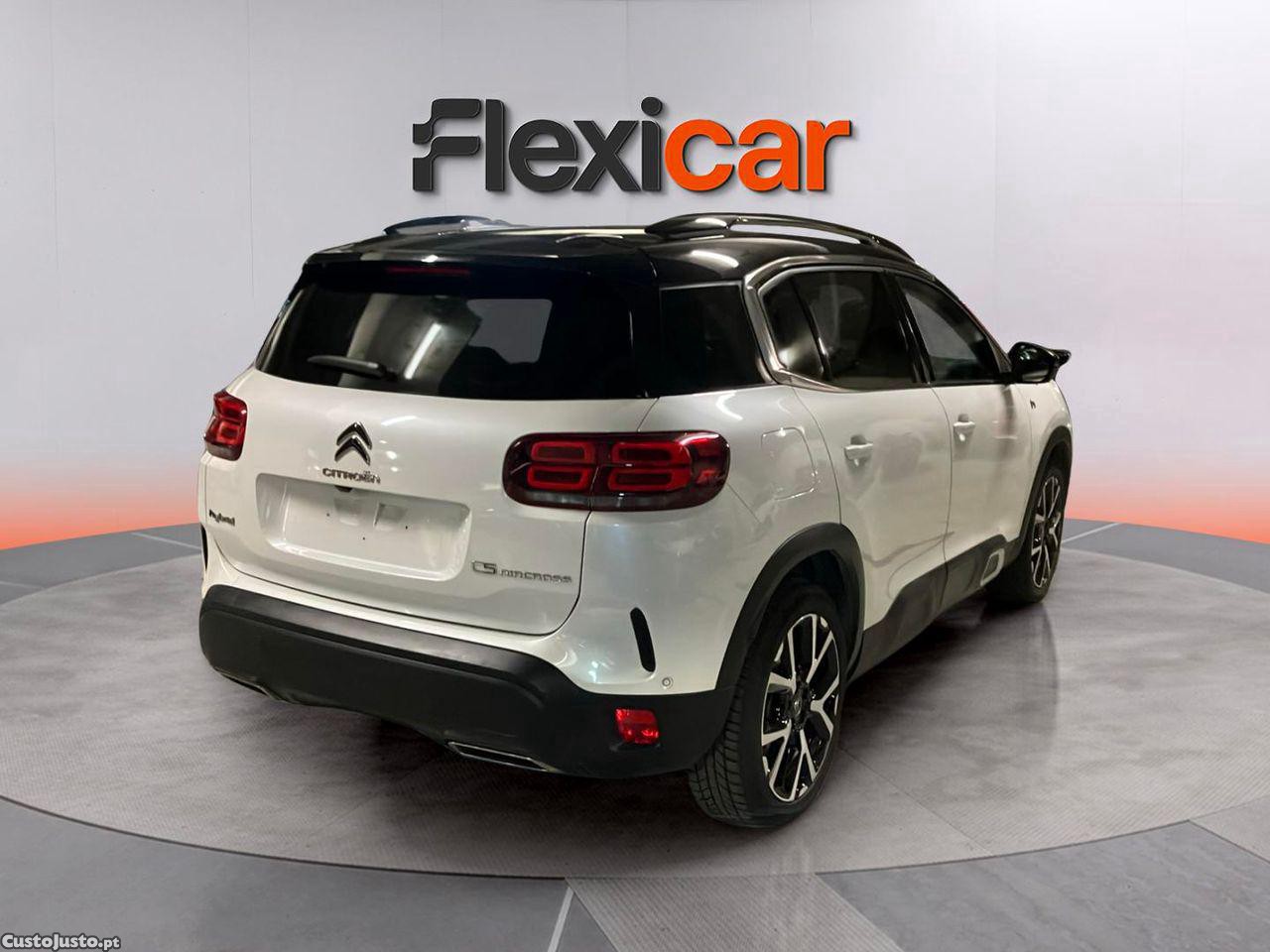 Citroën C5 Aircross 1.6 Hybrid Shine e-EAT8 — fotografia 24
