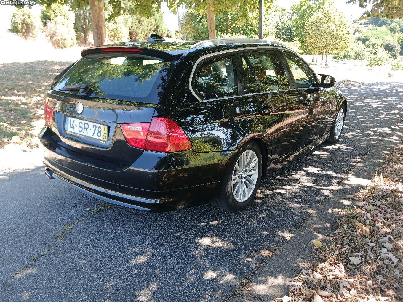 BMW 320 Touring — fotografia 5