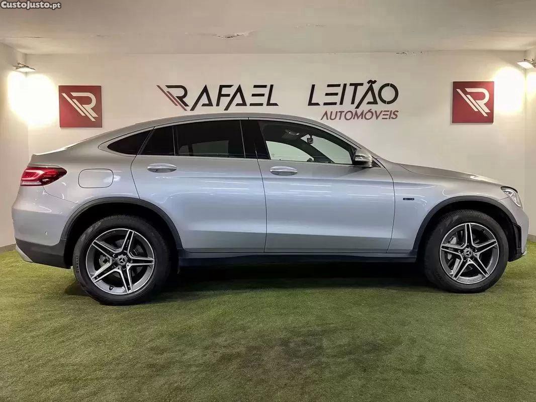 Mercedes-Benz GLC 300 E coupé 4matic — fotografia 27