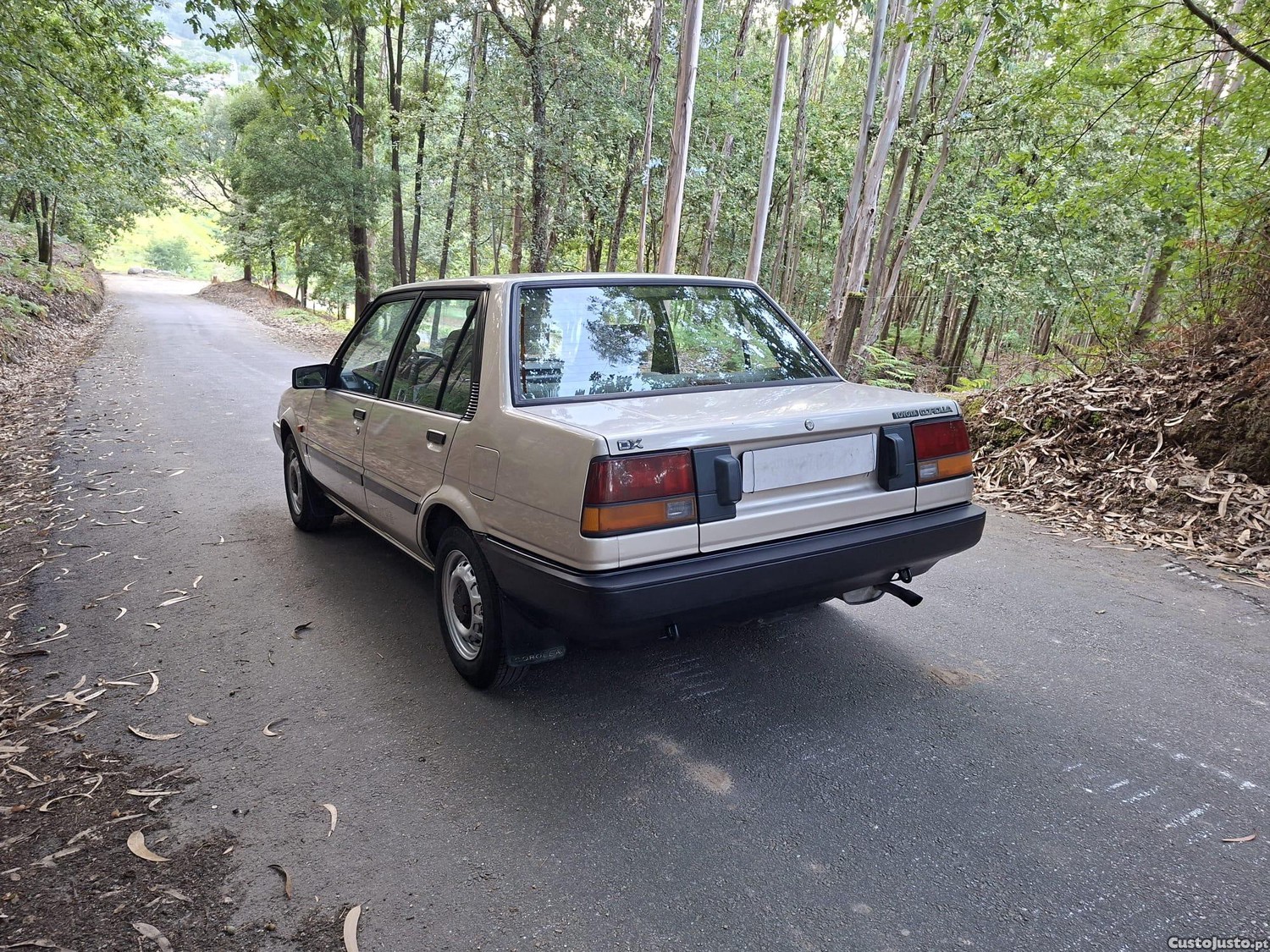 Toyota Corolla 1.4 12V 1982 — fotografia 2