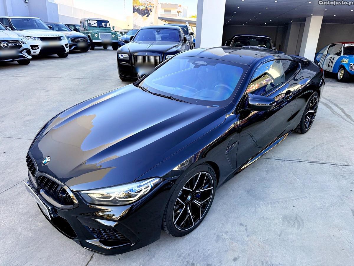 BMW M8 X-Drive Competition Coupe — fotografia 4