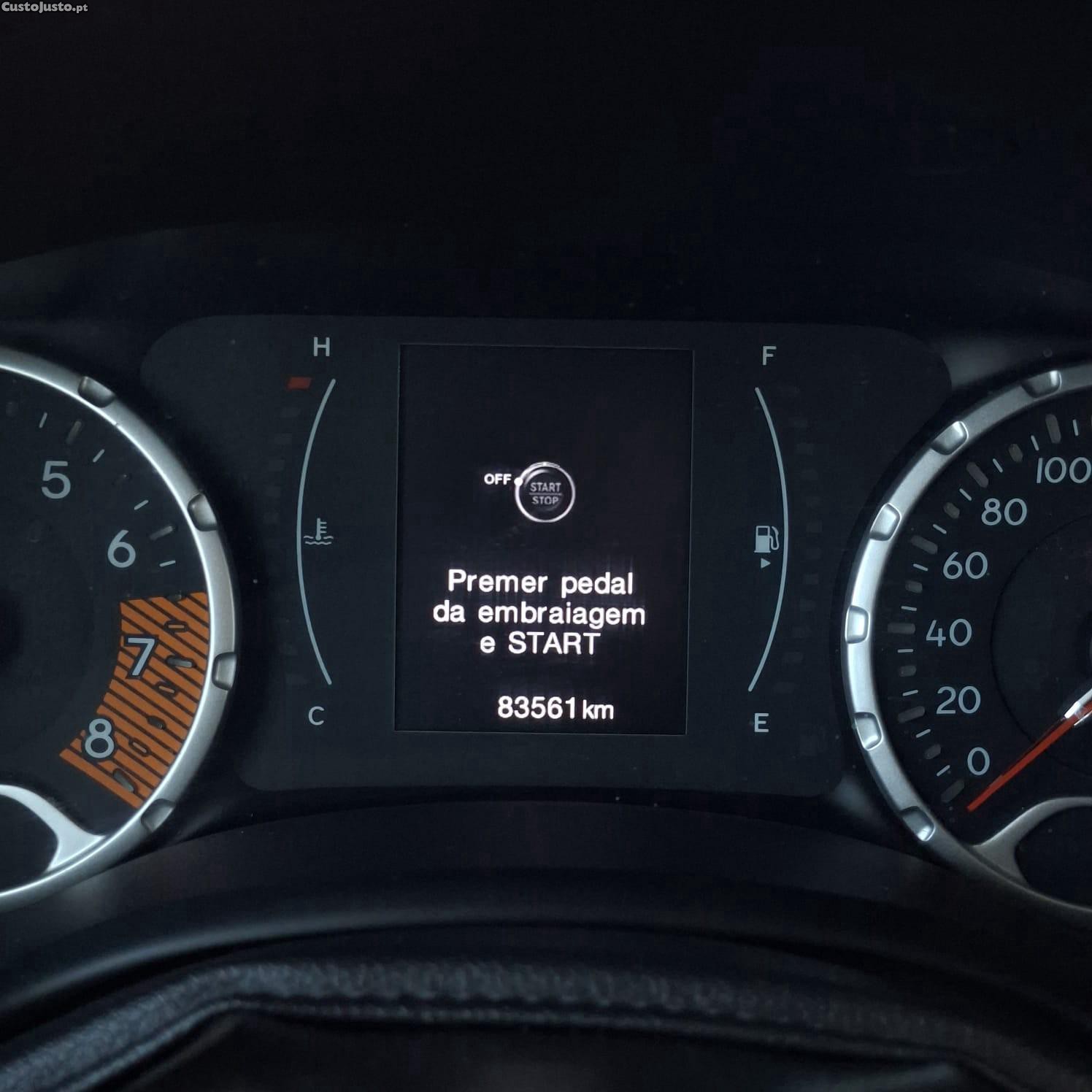 Jeep Renegade 1.0 T Longitude — fotografia 11