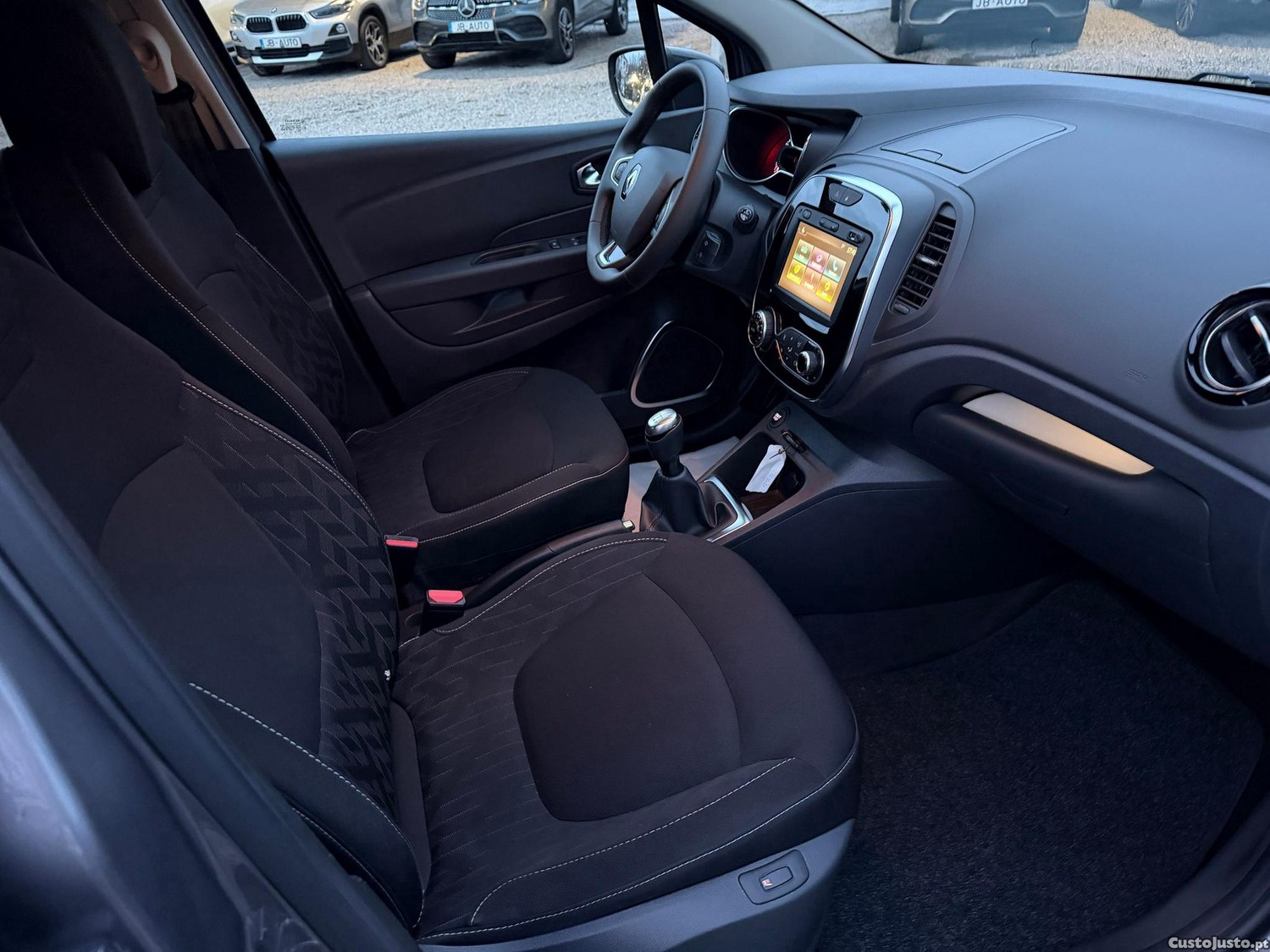Renault Captur 0.9 TCE Exclusive — fotografia 4