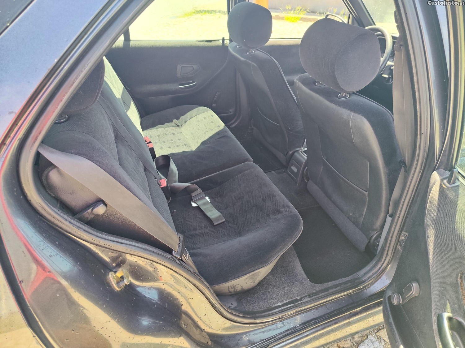 Peugeot 306 SW 1.4 16V Bom Estado — fotografia 4