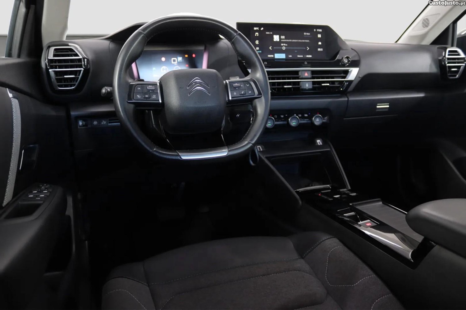 Citroën C4 X 1.2 PureTech Feel Pack EAT8 — fotografia 8