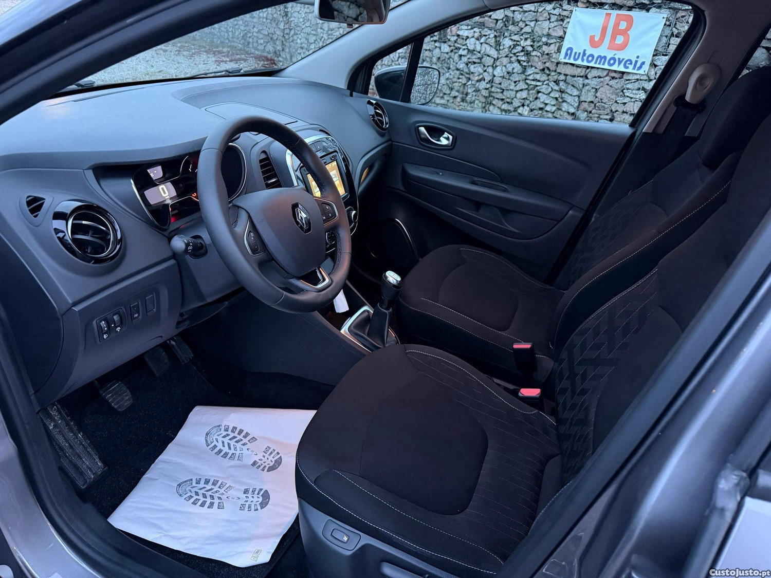 Renault Captur 0.9 TCE Exclusive — fotografia 7