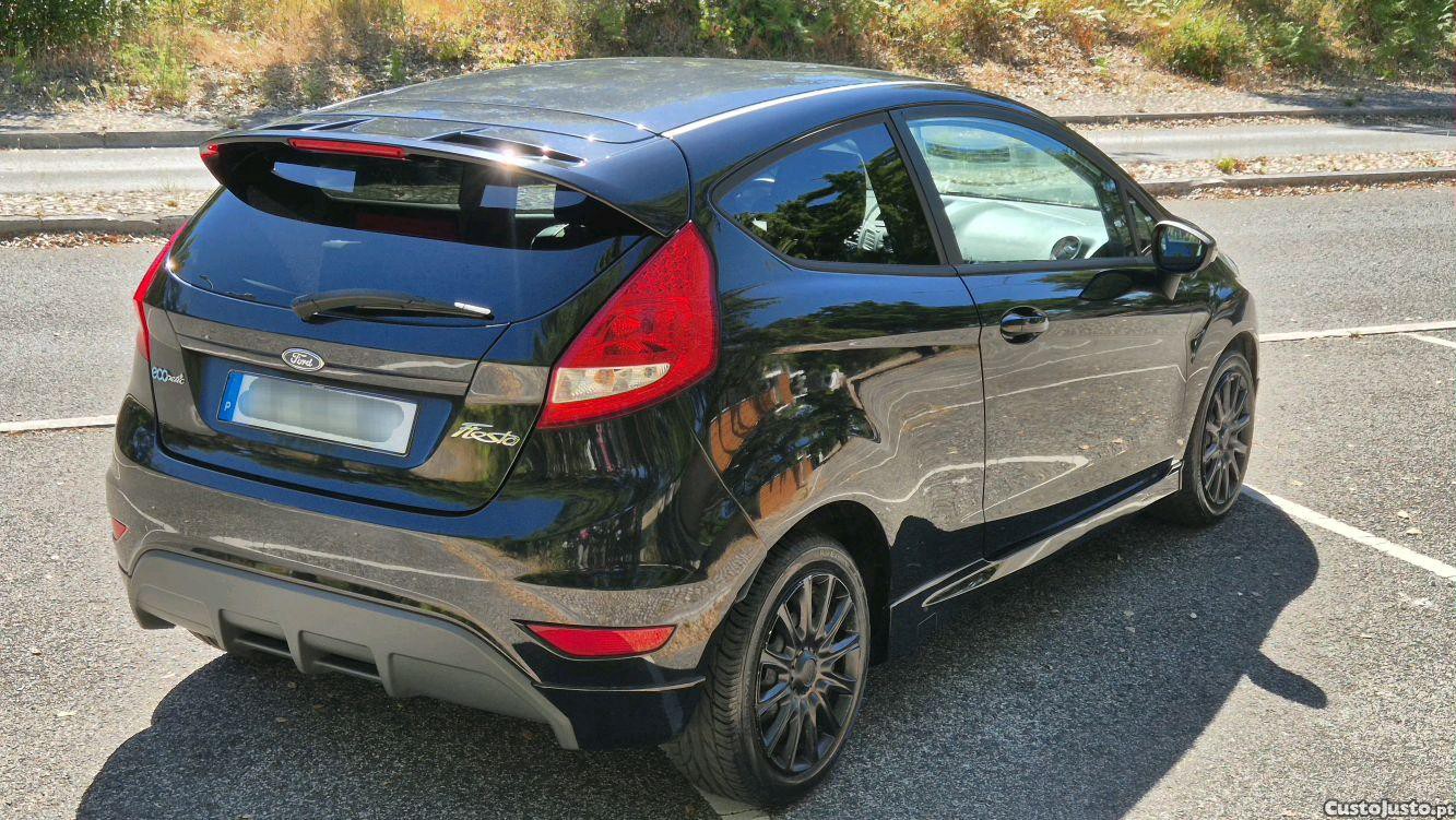 Ford Fiesta st 1.6 tdci — fotografia 9