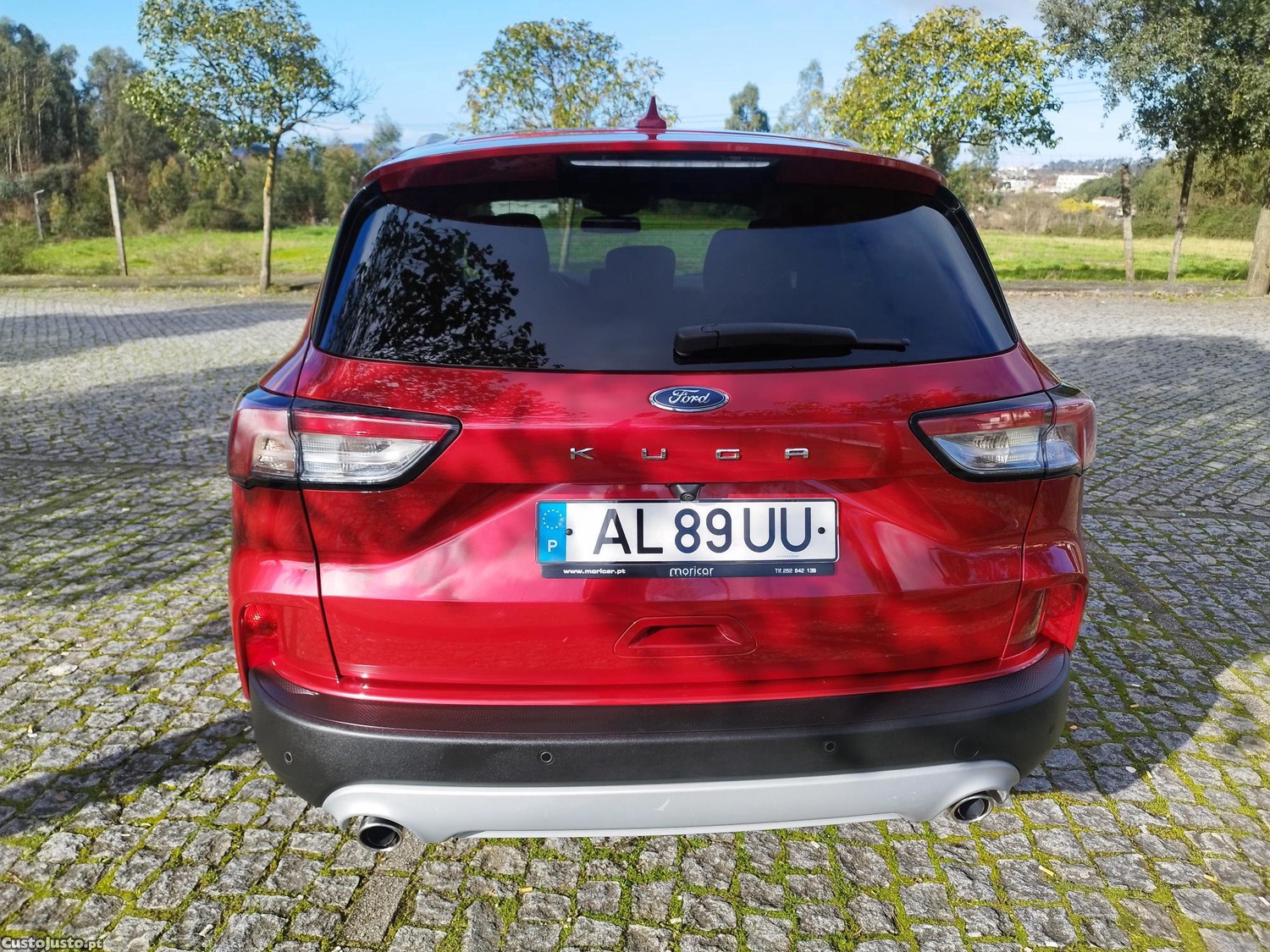 Ford Kuga 1.5 TDCI TITANIUM AUTO — fotografia 10