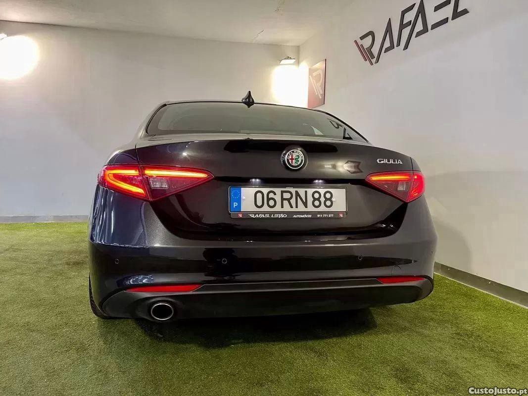Alfa Romeo Giulia 2.2 d — fotografia 29